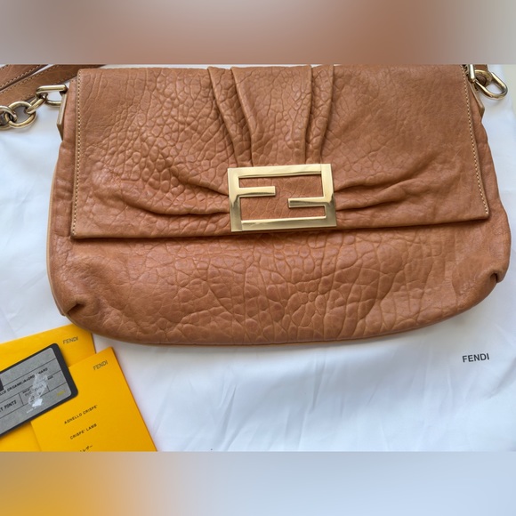Authentic Fendi bag - Picture 2 of 6
